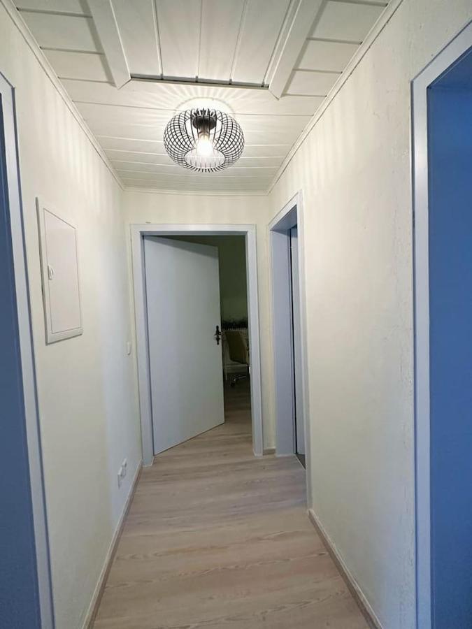 2 Schlafzimmer Waschenspuelmaschine Дуйсбург Экстерьер фото