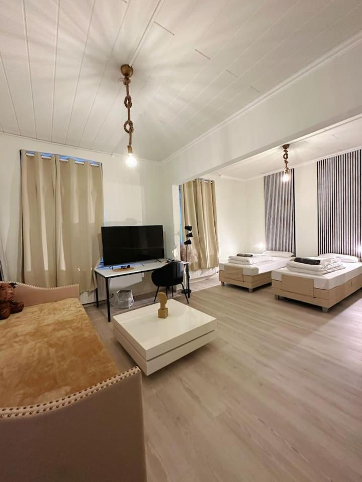 2 Schlafzimmer Waschenspuelmaschine Дуйсбург Экстерьер фото